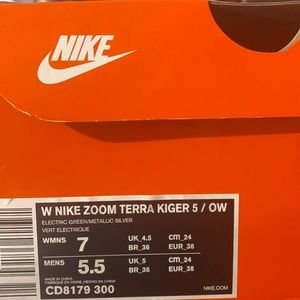 Women’s Nike Zoom Terra Kiger 5 / OW
